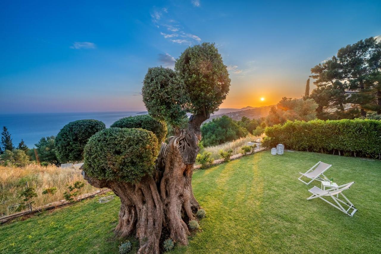 Lourdas Bay View Simotáta 外观 照片