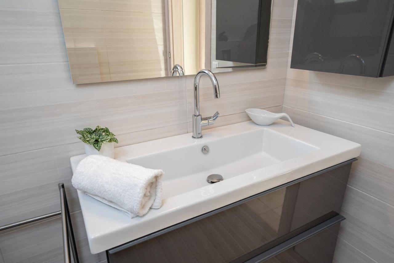 Lourdas Bay View Simotáta 外观 照片