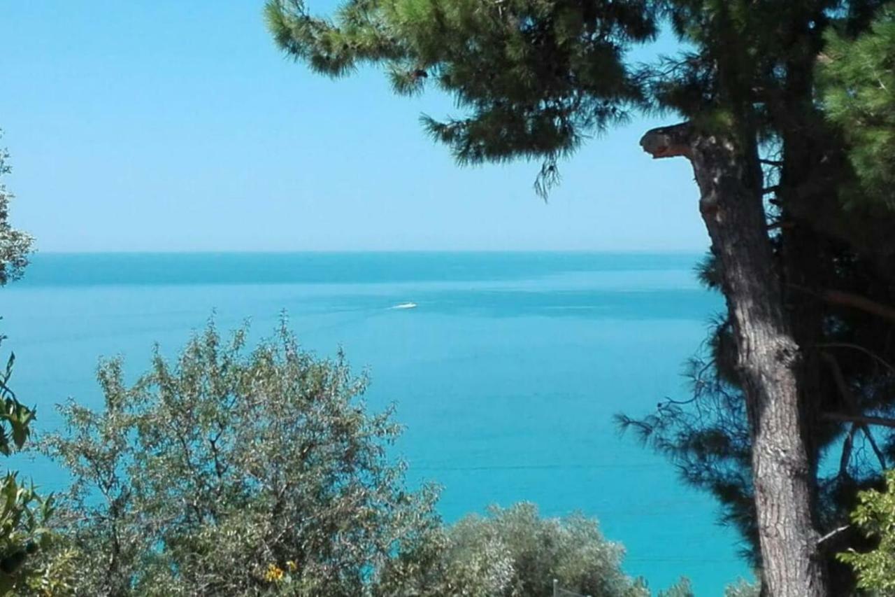 Lourdas Bay View Simotáta 外观 照片